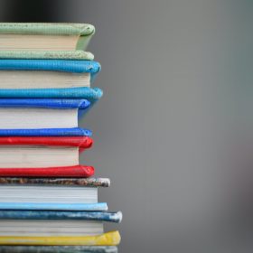 Pila di libri